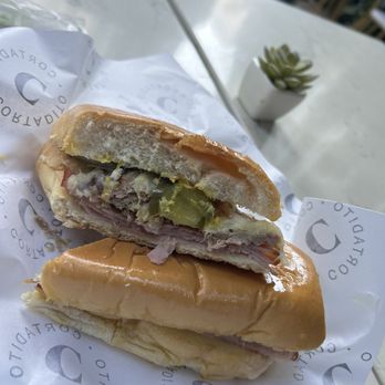 Cortadito Coffee House - Brickell - Coffee & Tea Near Me - Miami, Florida