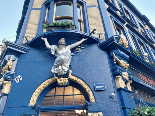 The Shipwrights Arms by null