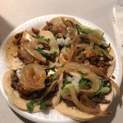 Damian's Tacos & Hotdogs