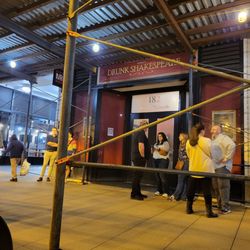 Drunk Shakespeare - Chicago - Entrance that didn't open until 15 mins prior