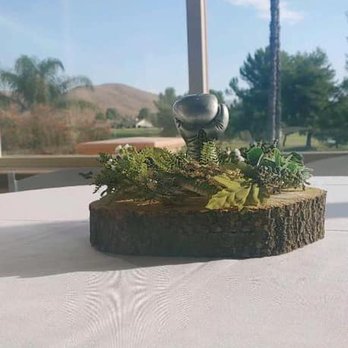 Menifee Lakes - Centerpieces for our outdoorsy boxing fan. Golf course view in the background. - Venues & Event Spaces Near Me - Menifee, California