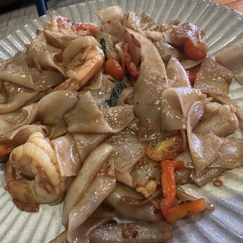 Thai 7 Bistro - Thai Near Me - Brea, California Thai 7 Bistro - Thai Near Me - Brea, California