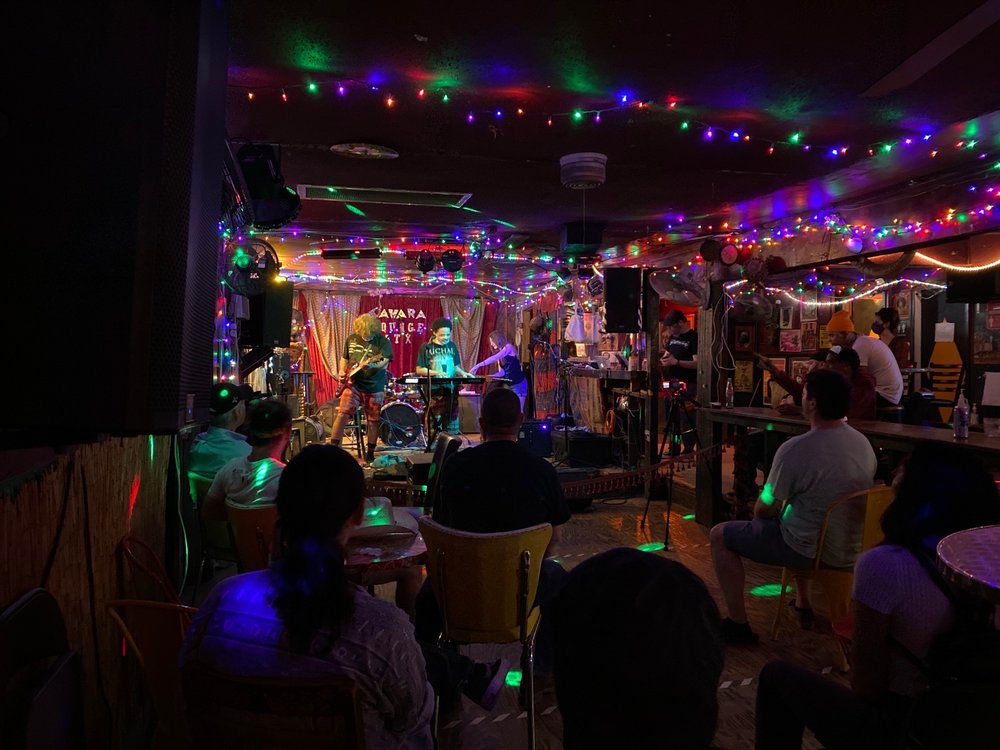 SAHARA LOUNGE Lounges 38 Photos & 72 Reviews 1413 Webberville Rd