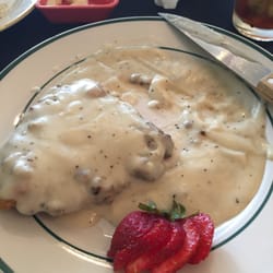 Quail Valley Bistro - Chicken fried steak