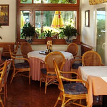 Goldener Fisch - Chinese Near Me - Graz, 6 Goldener Fisch - Chinese Near Me - Graz, 6