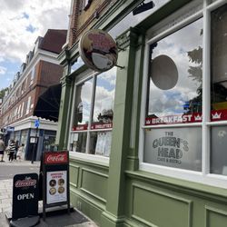 Queens Head Cafe