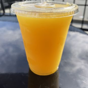 Gigi's Cafe - Mango Juice ($3.50) - Breakfast & Brunch Near Me - Burlingame, California
