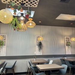 Pho Time - Dining area