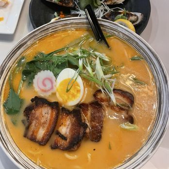 Tokyo Sushi - Tonkotsu Ramen - Sushi Bars Near Me - Valencia, California