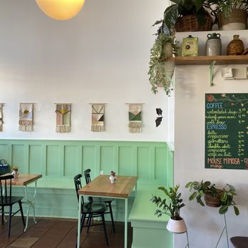 Kitchen Mouse Cafe - Kitchen Mouse decor. - Vegan Near Me - Los Angeles, California Kitchen Mouse Cafe - Kitchen Mouse decor. - Vegan Near Me - Los Angeles, California