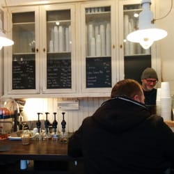 Gustafson's - Erster Kaffee am Mirgen