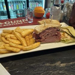 The Mills TapHouse + Grill - Montreal Smoked Meat