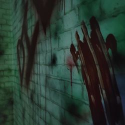 Saw Escape room.