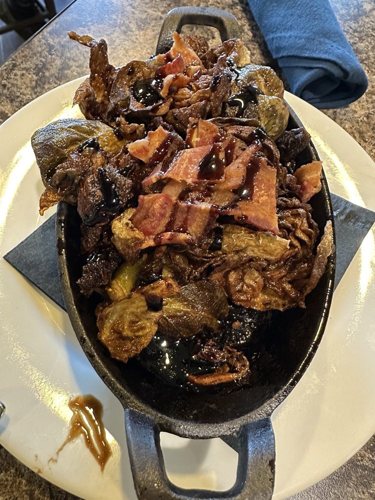 Food from AcuSport Grille