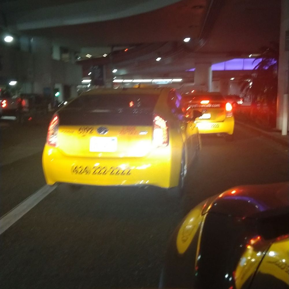 LA Yellow Cab - The worst drivers, they do what ever they want - Taxis Near Me - Gardena, California LA Yellow Cab - The worst drivers, they do what ever they want - Taxis Near Me - Gardena, California