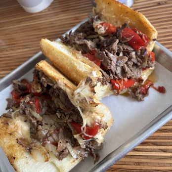 EARL Kaimuki - Earl's cheesesteak - Sandwiches Near Me - Honolulu, Hawaii EARL Kaimuki - Earl's cheesesteak - Sandwiches Near Me - Honolulu, Hawaii