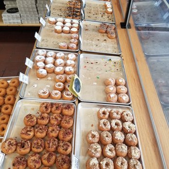 Da Vinci's Donuts - Donuts Galore! - Donuts Near Me - Sandy Springs, Georgia Da Vinci's Donuts - Donuts Galore! - Donuts Near Me - Sandy Springs, Georgia
