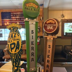 R Wagon Bar - Rotating draft beer options!