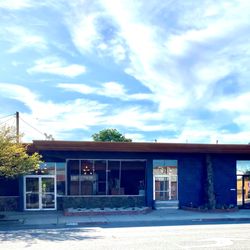 Trends Vintage Marketplace & Co - Building faces Hilltop and parking lot is located behind the store of Azelea Ave.