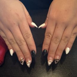 Ems nails Ems nails