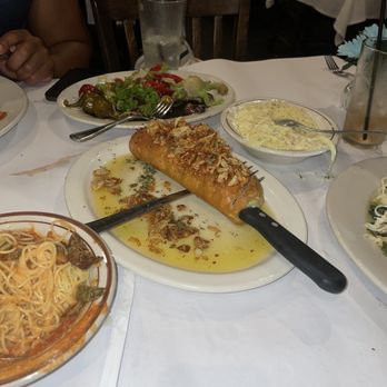 Dominick's - 1/2 Dominicks Garlic Bread - Italian Near Me - Lawrenceville, Georgia