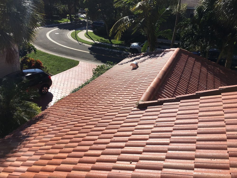 Slide of Constructora Group