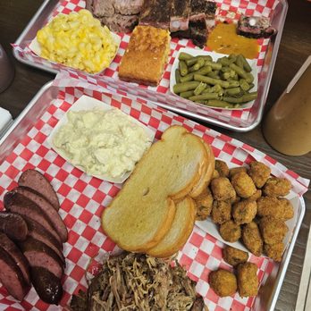 UNCLE TONY’S BACKYARD BBQ - Updated July 2024 - 248 Photos & 217