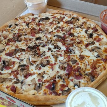 Big Rol's Pizza - Bacon, chicken, ranch! - Pizza Near Me - Lynwood, California Big Rol's Pizza - Bacon, chicken, ranch! - Pizza Near Me - Lynwood, California