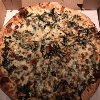 Fat Tomato Pizza - Pizza Near Me - Long Beach, California Fat Tomato Pizza - Pizza Near Me - Long Beach, California