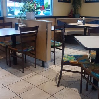 Jim's Famous 1/4 Pound Burger - Dining area - Burgers Near Me - Rosemead, California