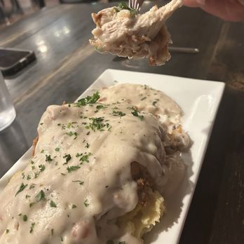Elements Kitchen Plus Bar - Beef Tallow fried buttermilk fried chicken, mashed potatoes and white gravy. - New American Near Me - Emmett, Idaho