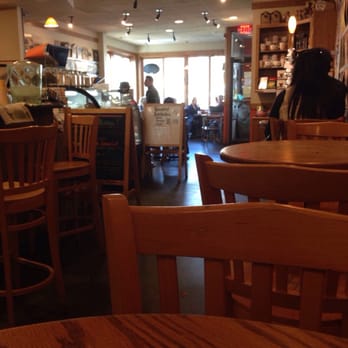 Caffe Amouri - Decent amount of seating - Coffee & Tea Near Me - Vienna, Virginia