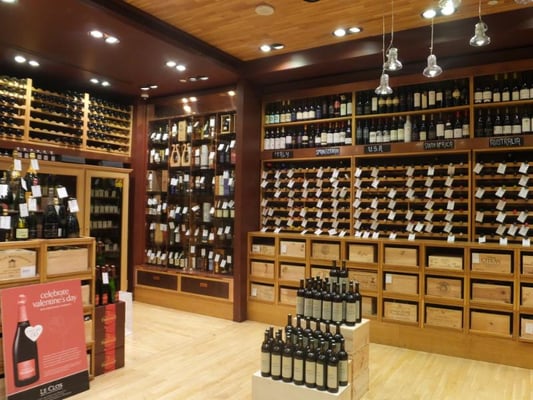 Solo Liquor Closed Beer Wine Spirits 2141 18 Avenue Ne Calgary Ab Phone Number
