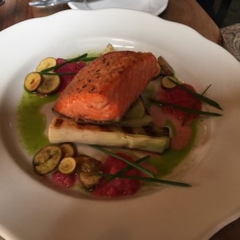 Restaurant Marché - French Near Me - Bainbridge Island, Washington