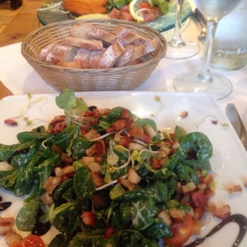 Burg Restaurant - Salad - German Near Me - Thallichtenberg, RP