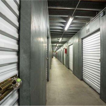 Extra Space Storage - Exterior Units - Self Storage Near Me - Pico Rivera, California Extra Space Storage - Exterior Units - Self Storage Near Me - Pico Rivera, California