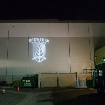 Brewyard Beer Company - Brewpubs Near Me - Glendale, California