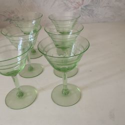 Treasures A-Z Antiques & Appraisals