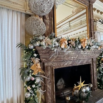 The Kentucky Castle - Hotels Near Me - Versailles, Kentucky