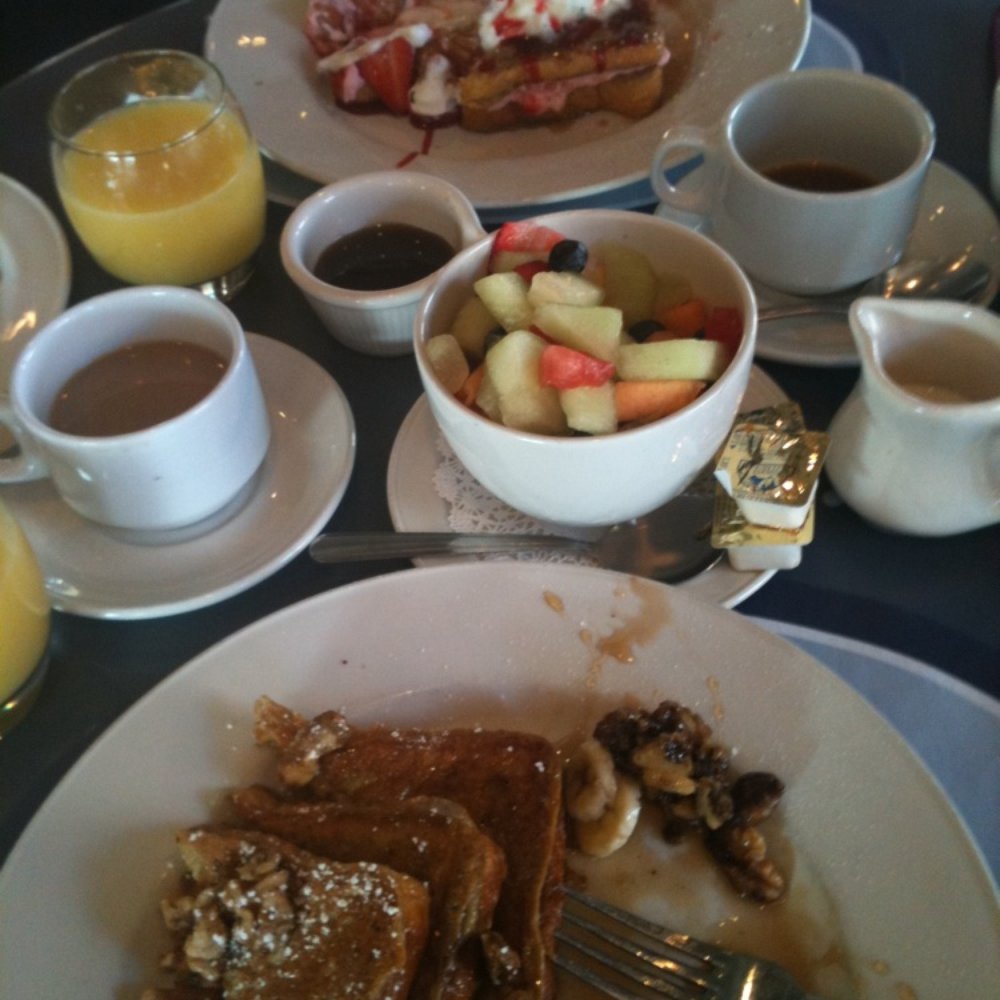 Blue Peach Cafe - Banaba foster French roast and stuffed French toast (strawberries & whipped cream). Fresh fruit! Yummy!!! - Breakfast & Brunch Near Me - Manasquan, New Jersey