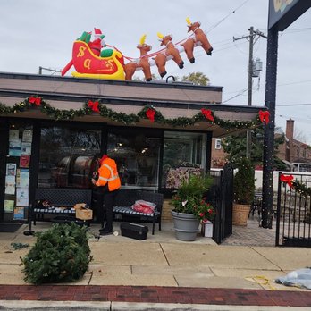 Light Up Your Holidays - Beautiful! - Holiday Decorating Services Near Me - Chicago, Illinois