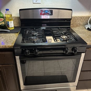 Rosie’s Cleaning Services - Stovetop/oven - Home Cleaning Near Me Rosie’s Cleaning Services - Stovetop/oven - Home Cleaning Near Me