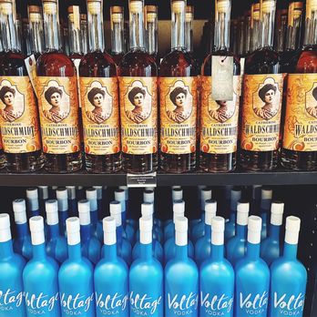 Cincinnati Distilling - Bottle/Gift Shop - Distilleries Near Me - Milford, Ohio