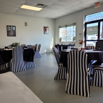 Fresh Chef Kitchen - Very pretty decor! - American Near Me - Baton Rouge, Louisiana