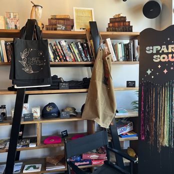 Three Sisters Coffee & Tea - Fun browsing spot - Coffee & Tea Near Me - Burbank, California