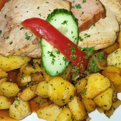 Zum Eselskrug - Brockenbahnteller.  Viel. Vorweg n Salat.