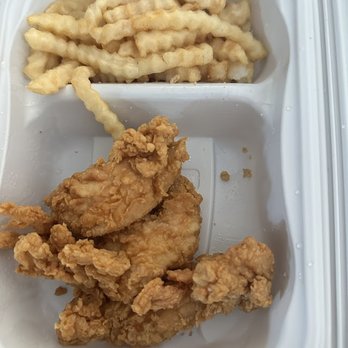 Raising Cane's Chicken Fingers - Fast Food Near Me - Johnston, Rhode Island Raising Cane's Chicken Fingers - Fast Food Near Me - Johnston, Rhode Island