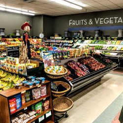 Food Market At Lake Kathryn