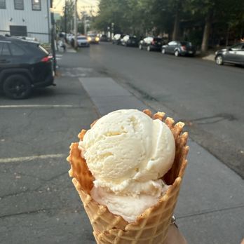 OwowCow Ice Cream - Desserts Near Me - Lambertville, New Jersey OwowCow Ice Cream - Desserts Near Me - Lambertville, New Jersey