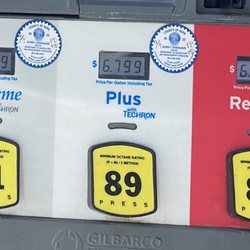 Chevron - Gas $6.69 / gallon when it's $5.00 / gallon in the rest of the state. What a ripoff!